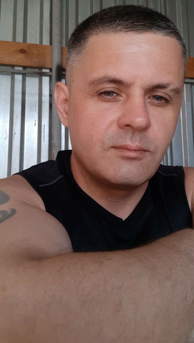 Мужчина ПАВЕЛ Фестивальный